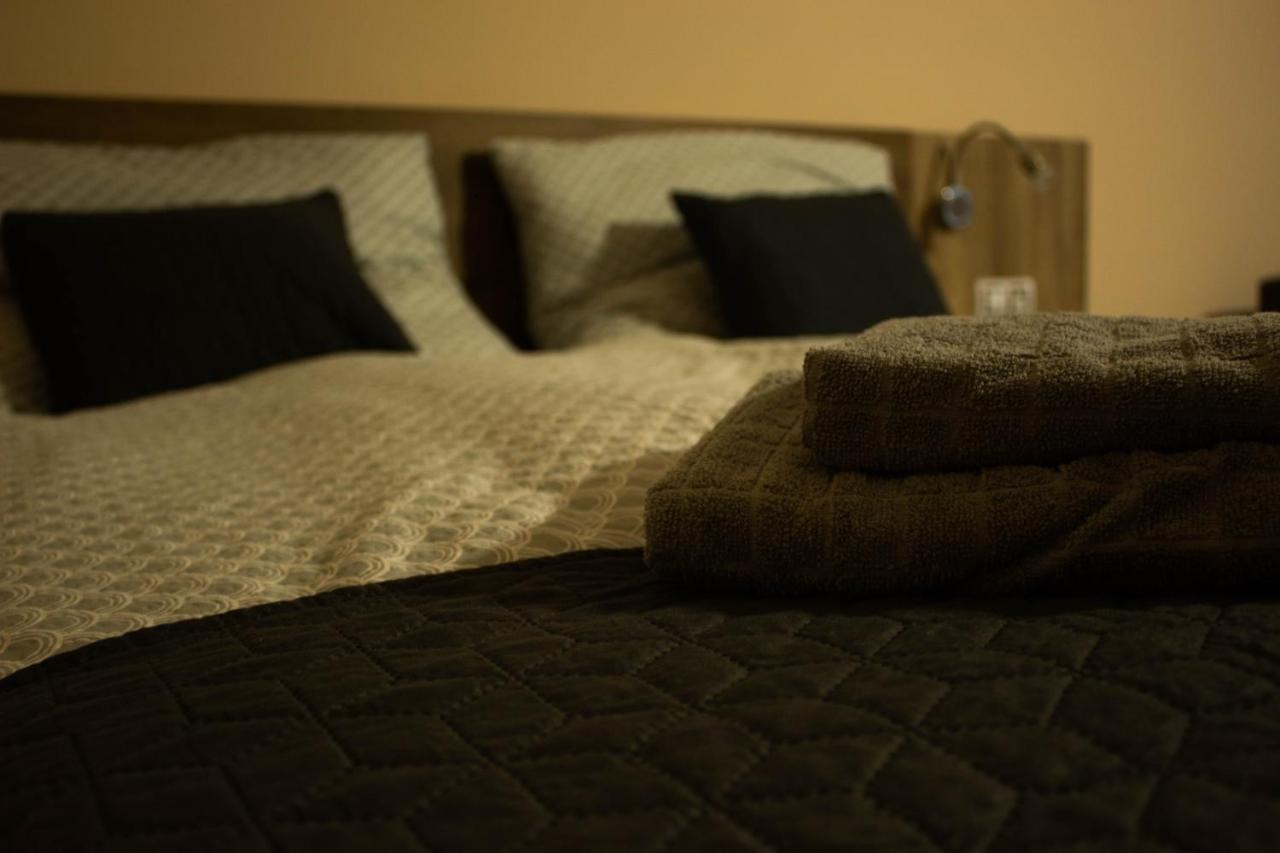 Apartmany Pilot Velka Hledsebe Extérieur photo