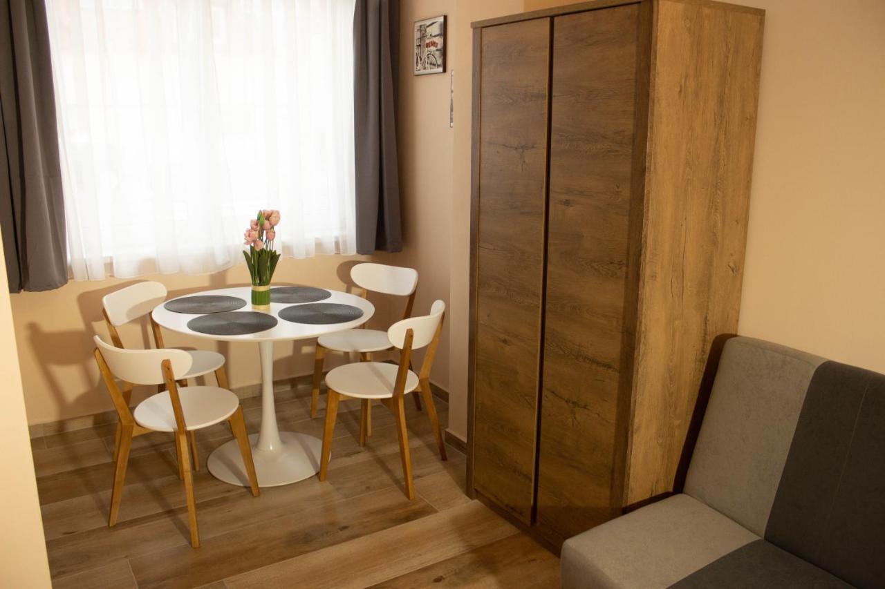 Apartmany Pilot Velka Hledsebe Extérieur photo
